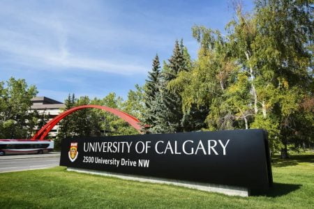 University of Calgary International Entrance Scholarship 2022