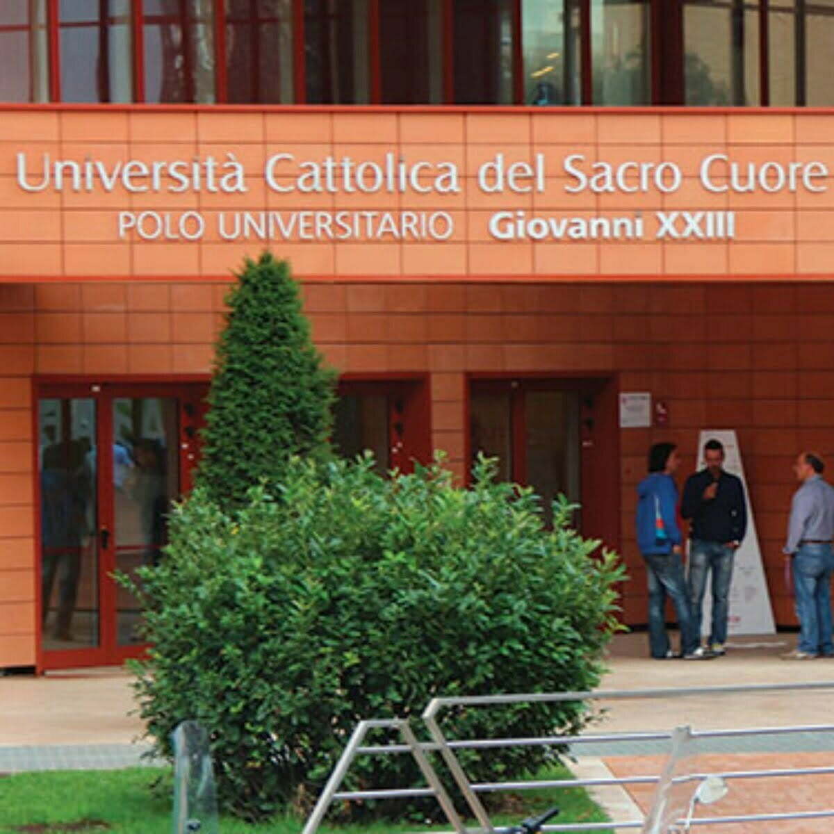 Università Cattolica del Sacro Cuore 2023 Africa Scholarship Program in USA