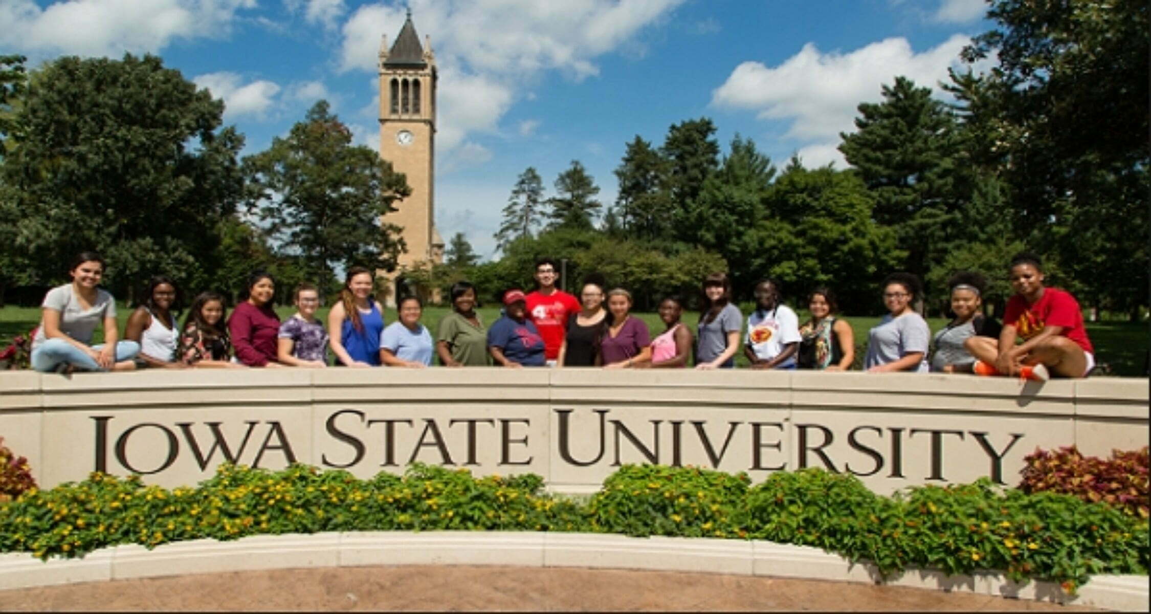 Rosenfeld International Scholarships 2023 at Iowa State University of Science and Technology