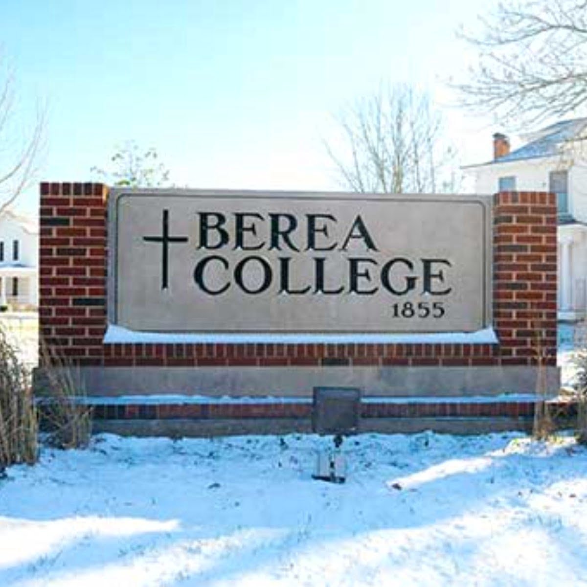 100% Tuition Fee Scholarships 2023 at Berea College for International Students