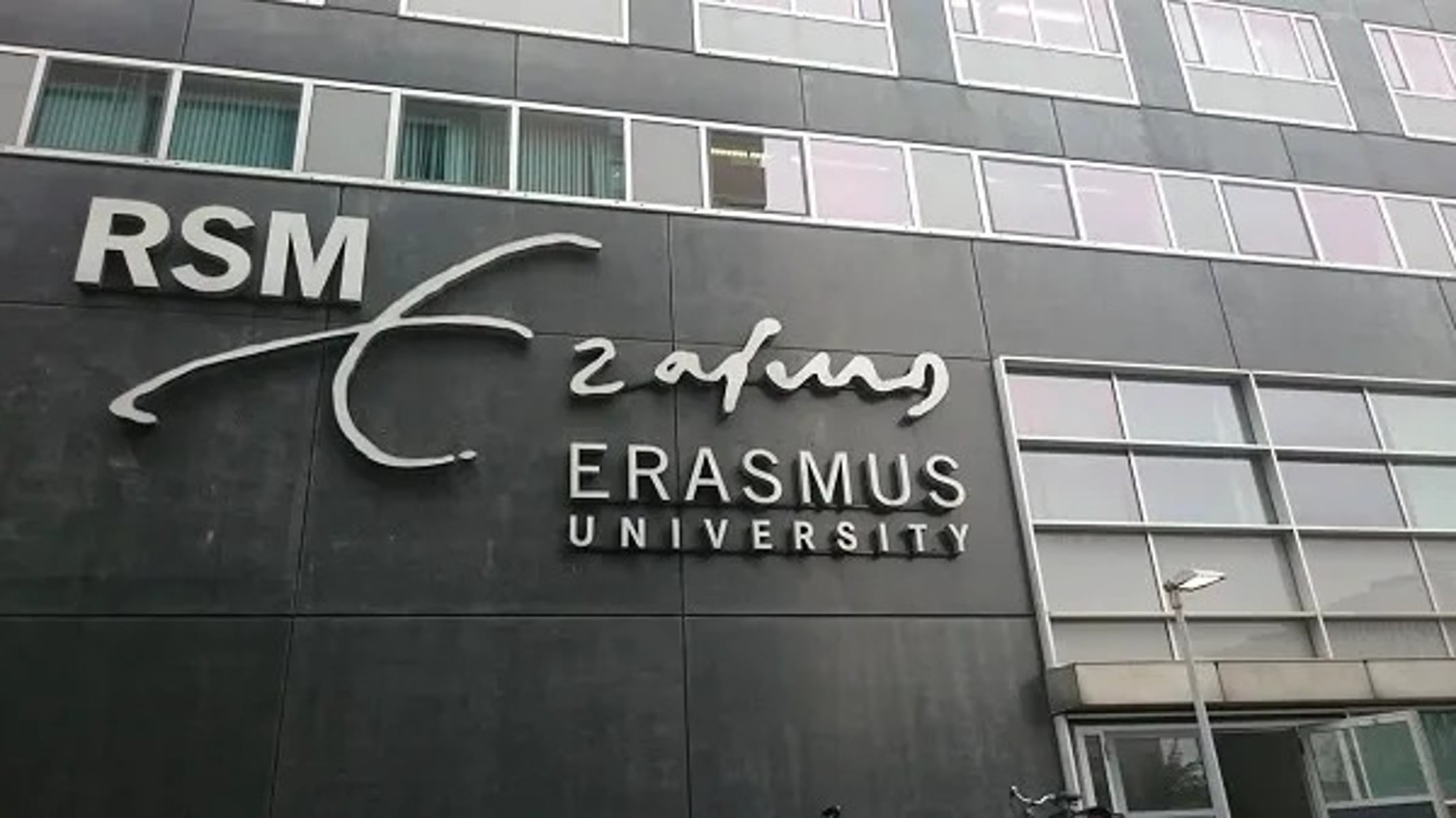 Erasmus University Management Programme 2024