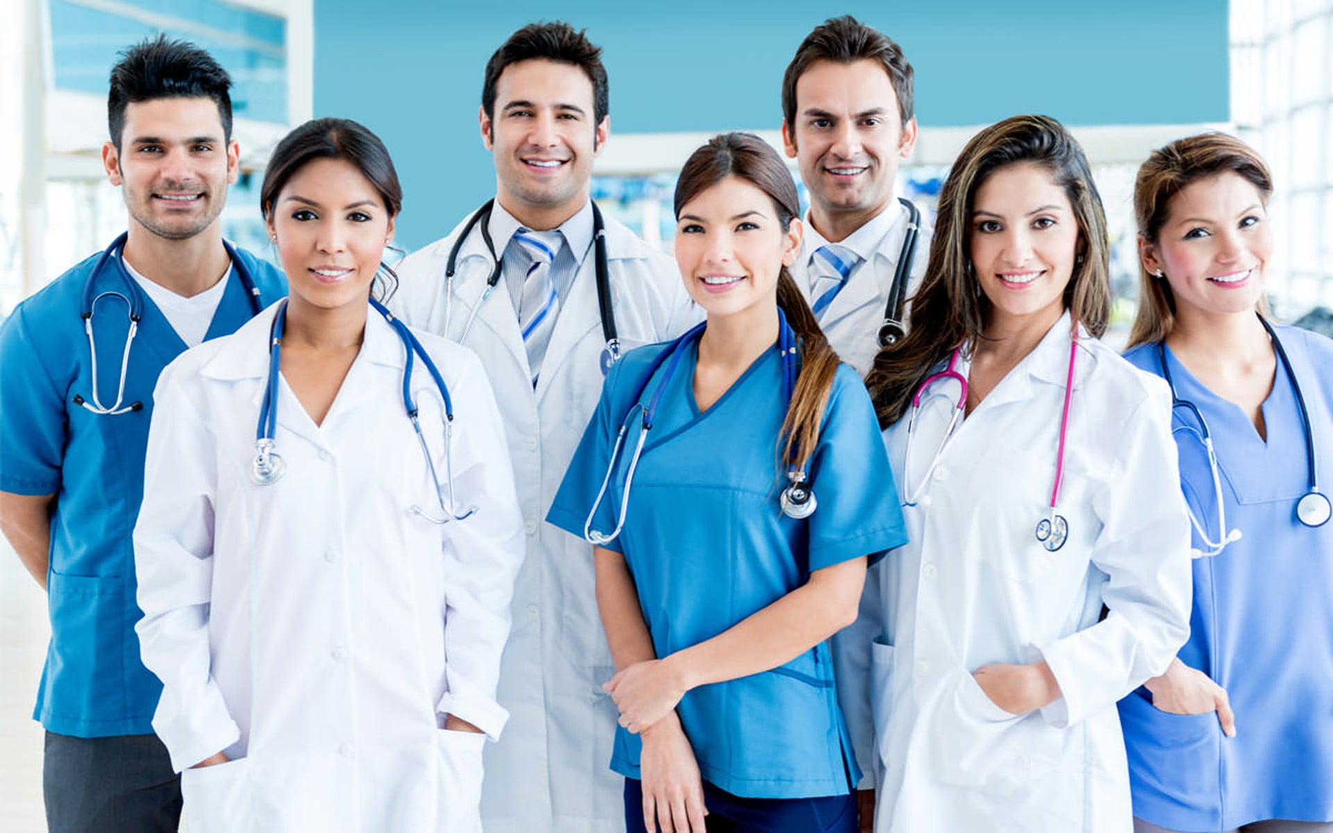 MBBS In UK: Entry Requirements, Free Tuition, Scholarships
