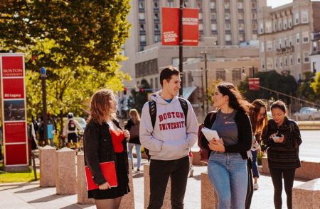 Presidential Scholarship 2024 at Boston University